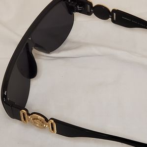 Versace VE4391 Semi-Frameless Gold/Black Framed Sunglasses.